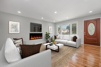 594 Fenworth Blvd, Franklin Square, NY 11010 - photo 2