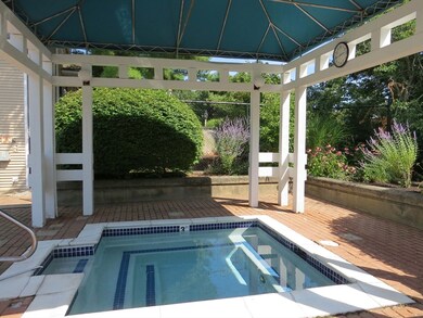 75 Bradford Commons Ln unit 75, Braintree, MA 02184 - photo 6