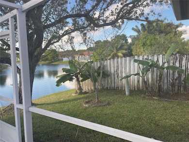 139 NW 72nd Ave, Plantation, FL 33317 - photo 3