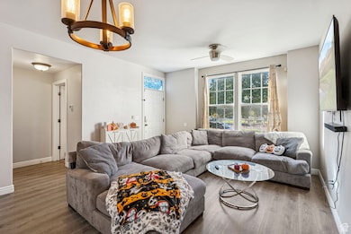 4518 W Cave Run Ln, South Jordan, UT 84009 - photo 5