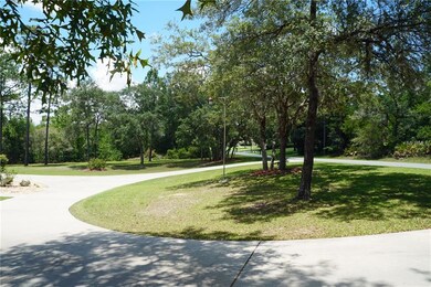 Horse Shoe Drive for Easy entry and exit, as well 