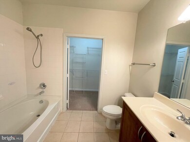 12954 Centre Park Cir unit 203, Herndon, VA 20171 - photo 7