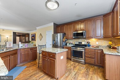8435 Peace Lily Ct unit 314, Lorton, VA 22079 - photo 7