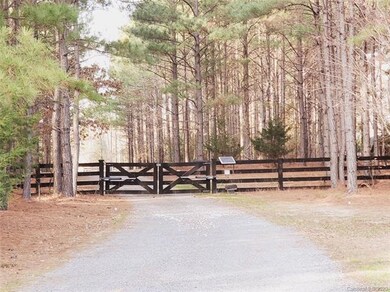 1046 Sutton Spring Rd, York, SC 29745 - photo 2