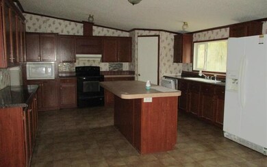 1296 SW English St, Lake City, FL 32025 - photo 4