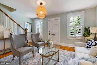 1729 34th St NW, Washington, DC 20007 - photo 3