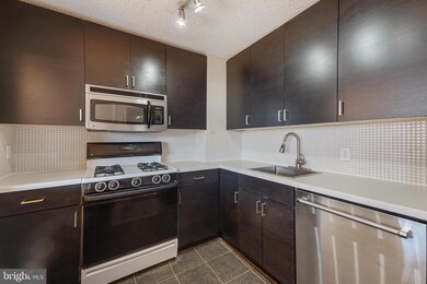 Radnor House unit 906, Bryn Mawr, PA 19010 - photo 7