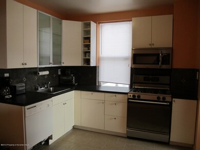 221 S Main Ave, Scranton, PA 18504 - photo 4