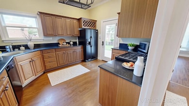 219 Shell Beach Dr, Lake Charles, LA 70601 - photo 3