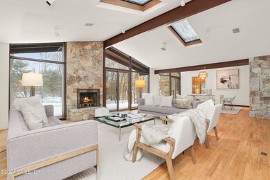living room dining room