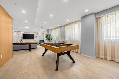 40-22 61st St unit 2F, Flushing, NY 11377 - photo 5