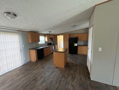 4396 County Street 2946, Rush Springs, OK 73082 - photo 2