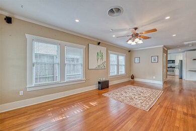 4006 Oak Ridge St, Houston, TX 77009 - photo 6