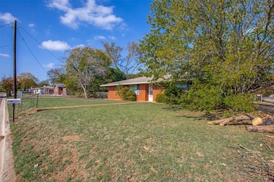 506 E Avenue T, Belton, TX 76513 - photo 3