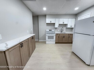1515 Myrtle St, Scranton, PA 18510 - photo 7
