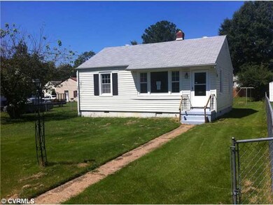 Exterior Front - Front Right