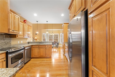 109 Shelter Cove Dr, Seneca, SC 29672 - photo 6