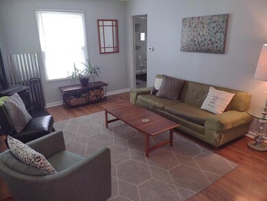 LIVING ROOM 1