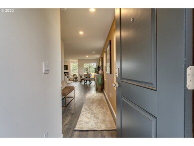 Entrance/Foyer