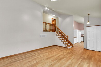 1908 Barberry Cir, Champaign, IL 61821 - photo 6