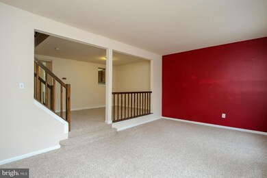 8135 Londonderry Ct, Laurel, MD 20707 - photo 2
