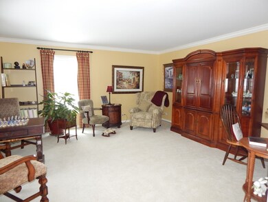 428 Meadowrue Ln, Batavia, IL 60510 - photo 4