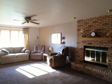 719 Wren Ct, Griffith, IN 46319 - photo 7