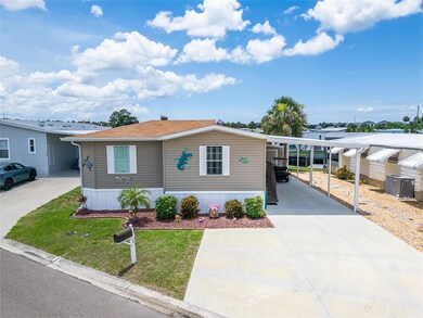 108 W Saint Annes Cir, Apollo Beach, FL 33572 - photo 4