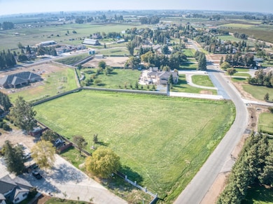 1 E Princeton Ave, Sanger, CA 93657 - photo 6