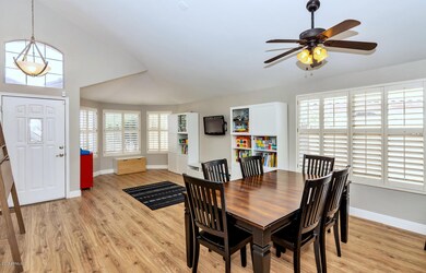 22207 N 22nd Way-large-003-11-LivingDini