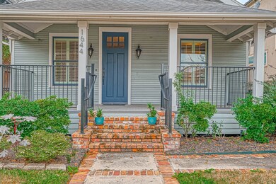 1644 Columbia St, Houston, TX 77008 - photo 2