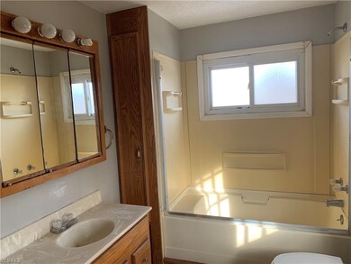 1114 Homewood Ave SW, Canton, OH 44710 - photo 6