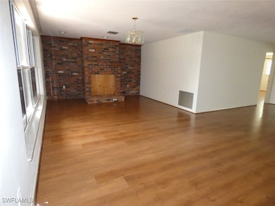 1365 Kingswood Ct, Fort Myers, FL 33919 - photo 4