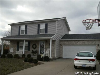 757 Helmwood Cir, Mount Washington, KY 40047 - photo 2