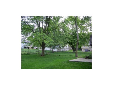 Old, mature trees for shade at the end of the day 