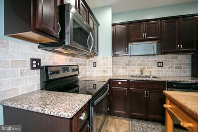 14 W 5th St, Pottstown, PA 19464 - photo 7