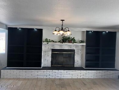 9826 N 50th Dr, Glendale, AZ 85302 - photo 6