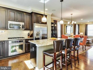 807 N Alfred St, Alexandria, VA 22314 - photo 7