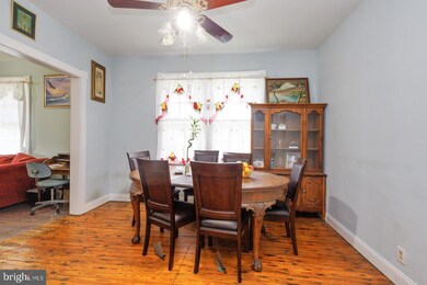 4208 Dix St NE, Washington, DC 20019 - photo 4