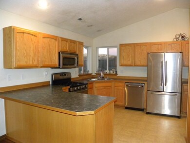 517 Beverly Ave, Medical Lake, WA 99022 - photo 5