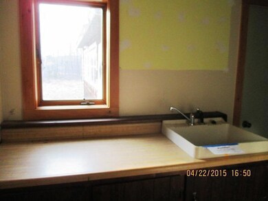 194 Dunn Rd, Dexter, ME 04930 - photo 4