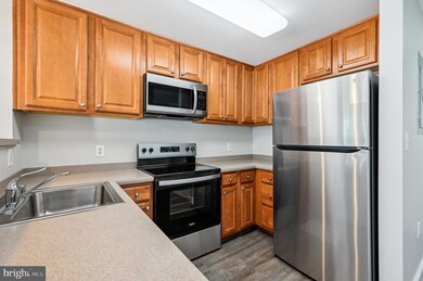 400 Renfro Dr unit 307, Glen Burnie, MD 21060 - photo 7