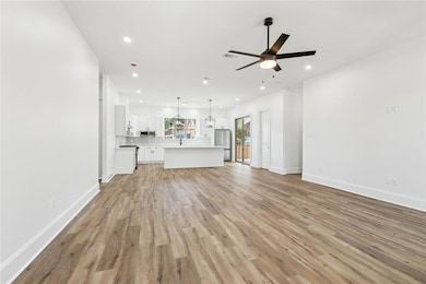 2204 Congressman Hebert Dr, Chalmette, LA 70043 - photo 6