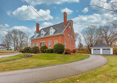 117 Cocheco St, Dover, NH 03820 - photo 2