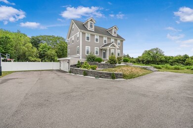 447 Sharps Lot Rd, Swansea, MA 02777 - photo 2