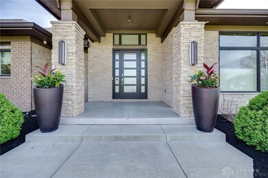 7952 Locust Grove Ct, Springboro, OH 45066 - photo 4