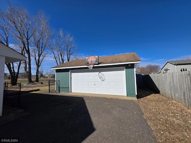 8504 Edison St NE, Minneapolis, MN 55449 - photo 3