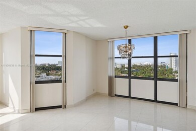 Brickell Condos unit B1408, Miami, FL 33129 - photo 4