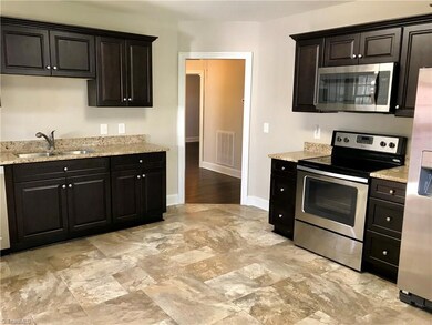 14540 Sunset Dr, Asheboro, NC 27205 - photo 5