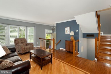 20326 Cedarhurst Way, Germantown, MD 20876 - photo 3